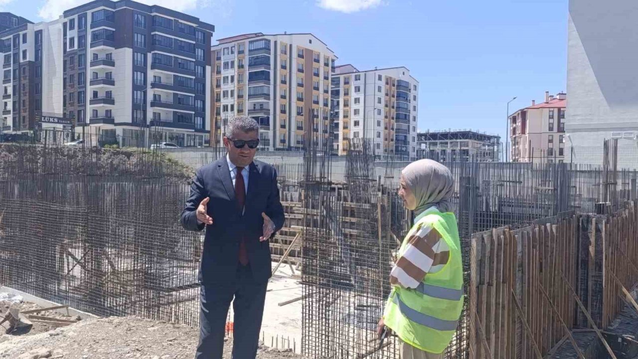 Erzurum’da eğitime 20 milyar liralık yatırım desteği