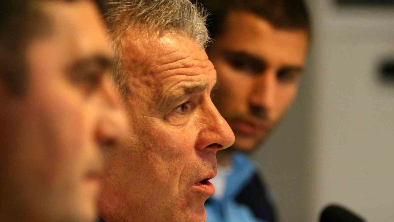 Süper Lig’de şampiyonluk yerli teknik direktörlerden geçiyor
