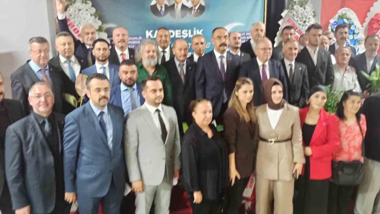 Devrek MHP’de bayrak değişimi