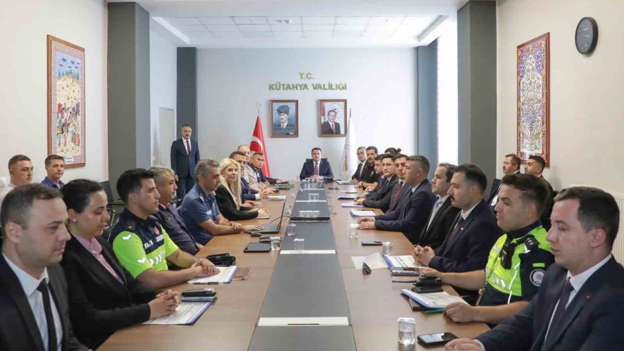 Vali Musa Işın: "Uyuşturucu ve kaçakçılıkla mücadelemizi taviz vermeden sürdüreceğiz"