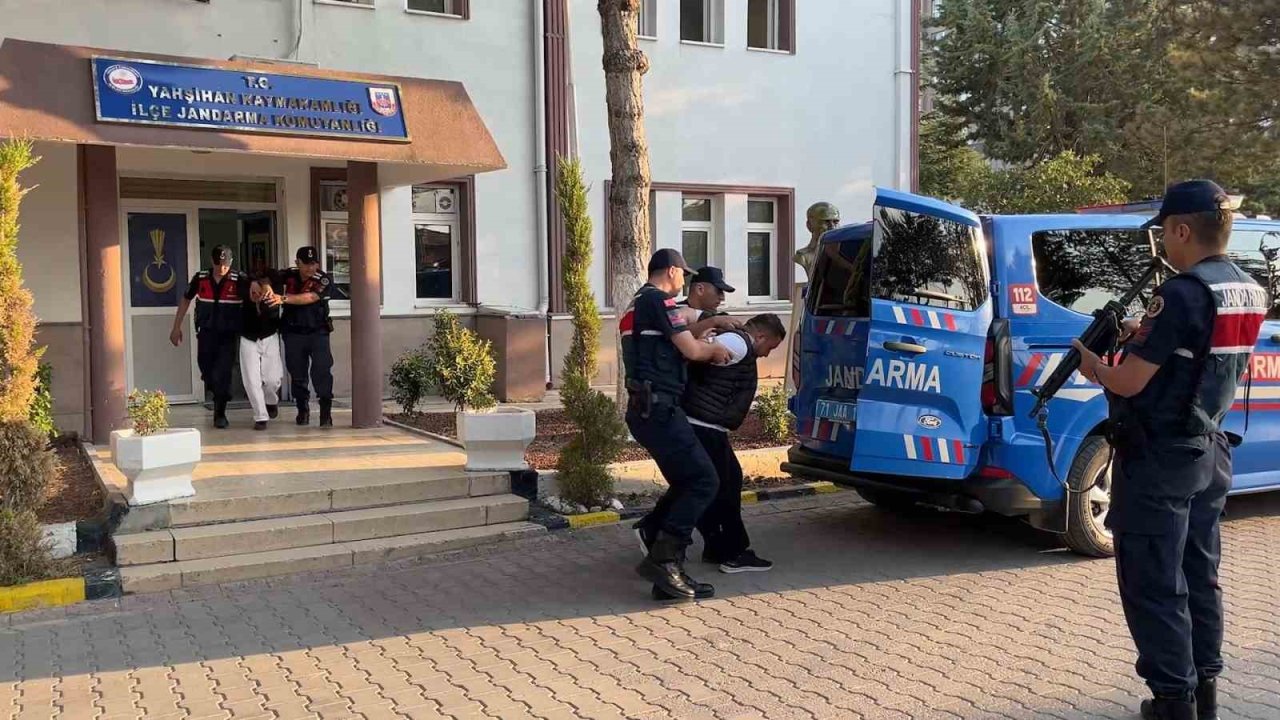 Kırıkkale’de jandarmadan operasyon: 3 tutuklama