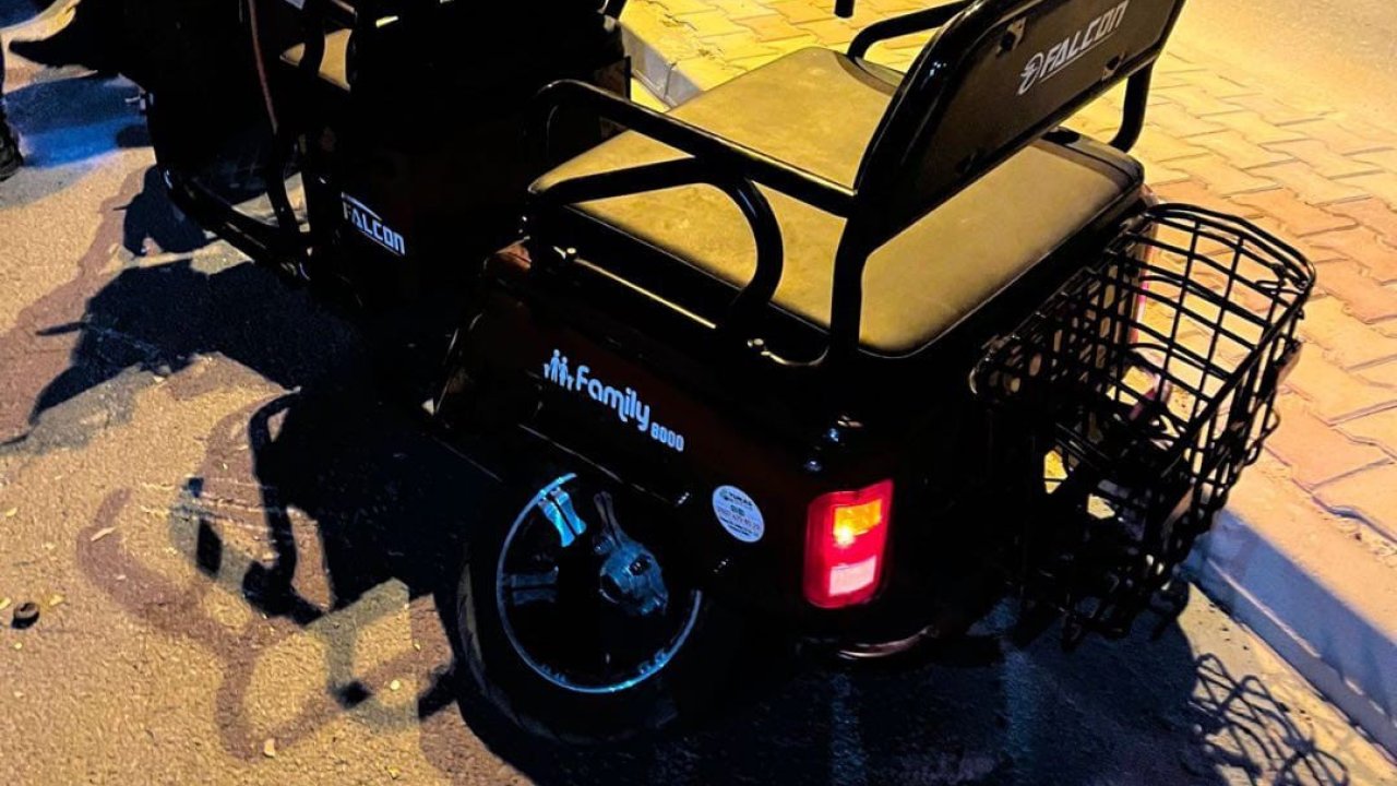 Otomobil ile üç tekerlekli motosiklet çarpıştı: 2 yaralı