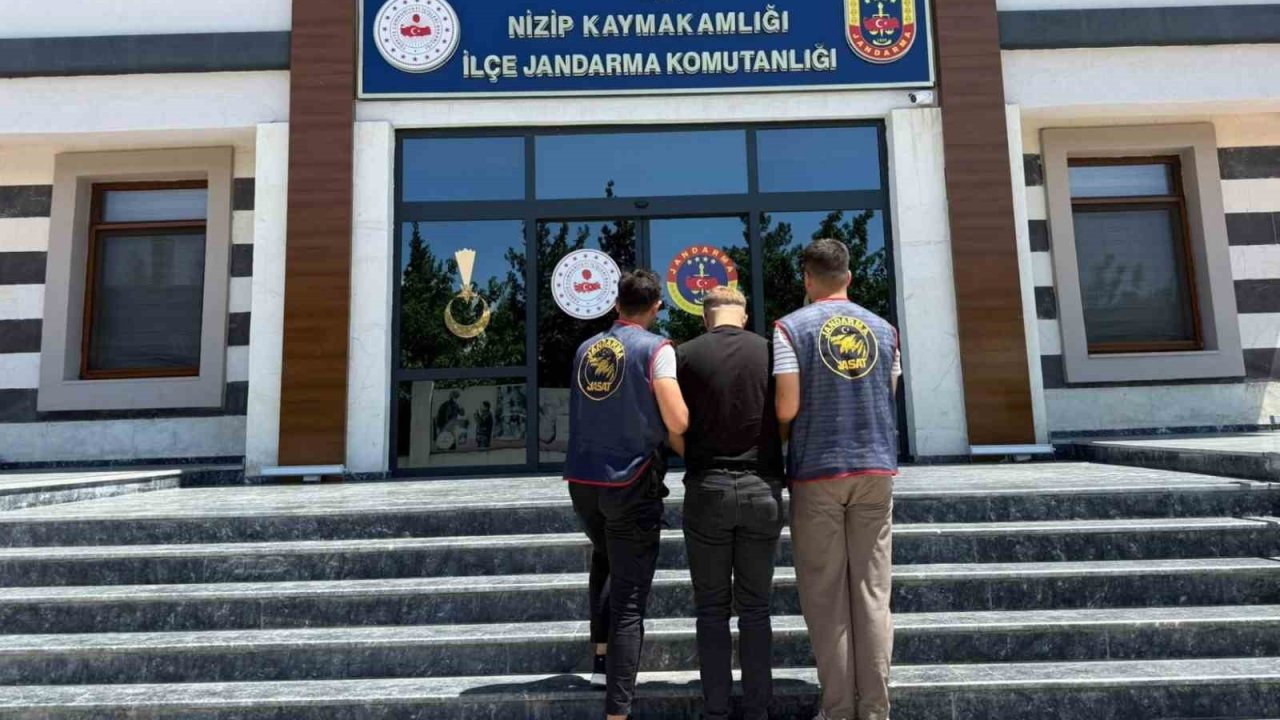 Kesinleşmiş 10 yıl cezayla aranan 2 şahıs yakalandı