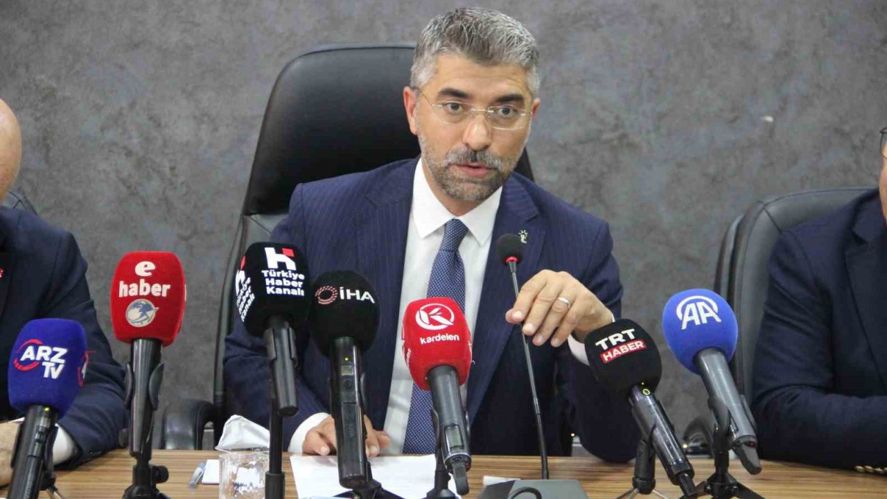 Küçükoğlu: "Milletimizle çeyrek asır, Türkiye geleceğe hazır "