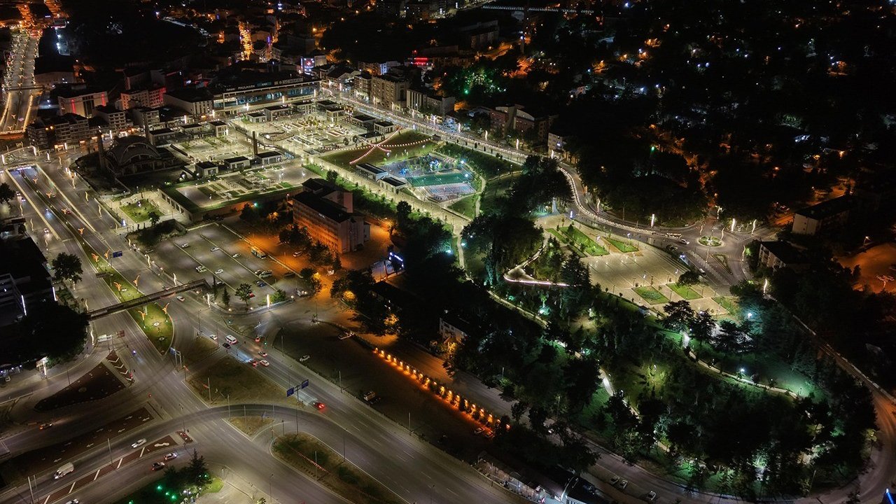 Karabük’te 2 yılda büyük dönüşüm: 145 bin ton asfalt serildi