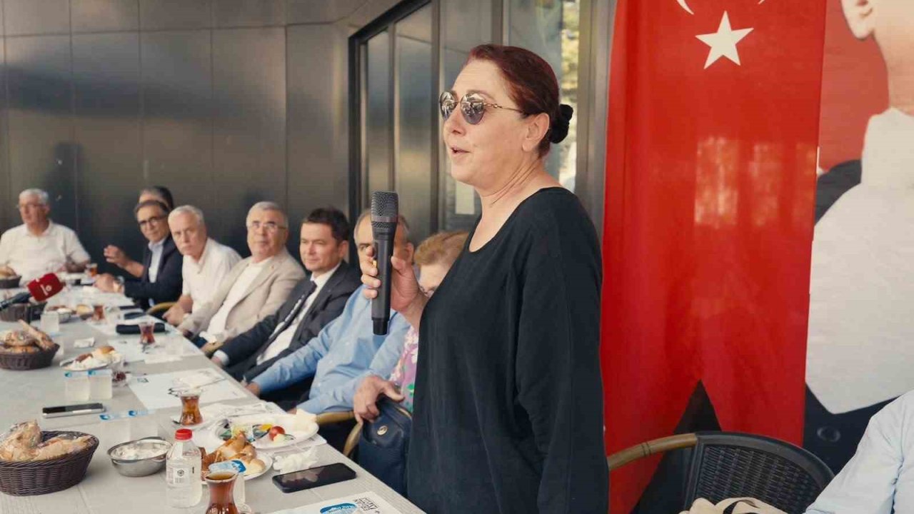 Başkan Aydın, Muradiye’de vatandaşların sesine kulak verdi