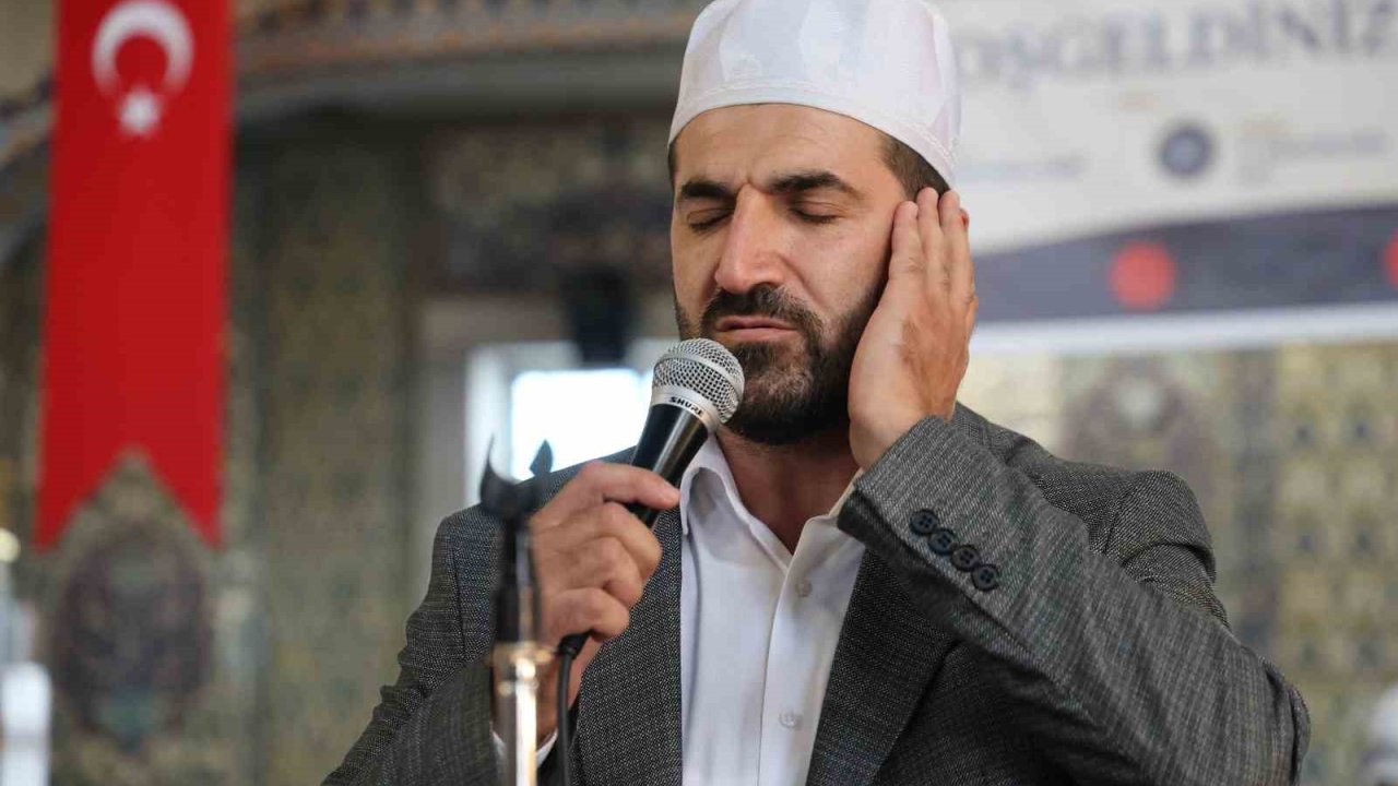 Erzincanlı müezzin bölge birincisi oldu