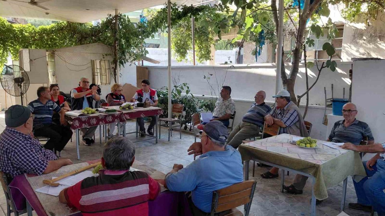 Nazilli’de üreticilere sağlıklı incir üretimi için önemli uyarılar