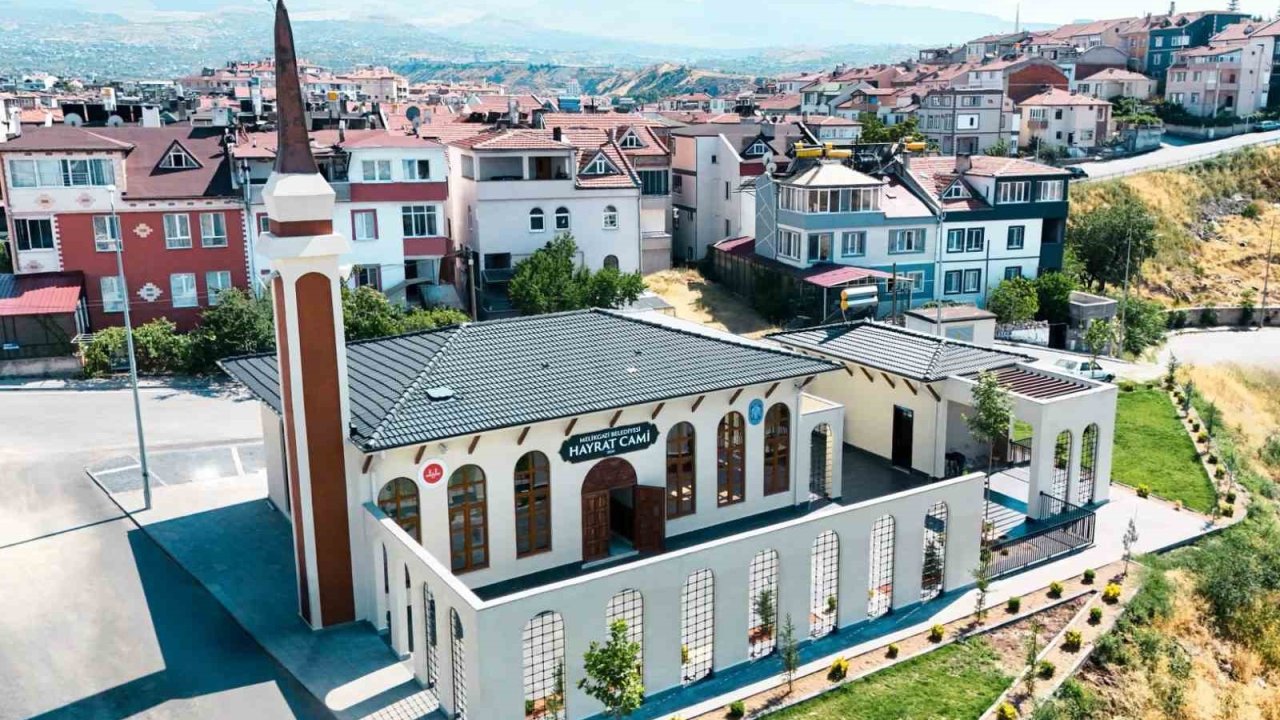 Selçuklu’nun butik camisi Hayrat Cami ibadete açılıyor