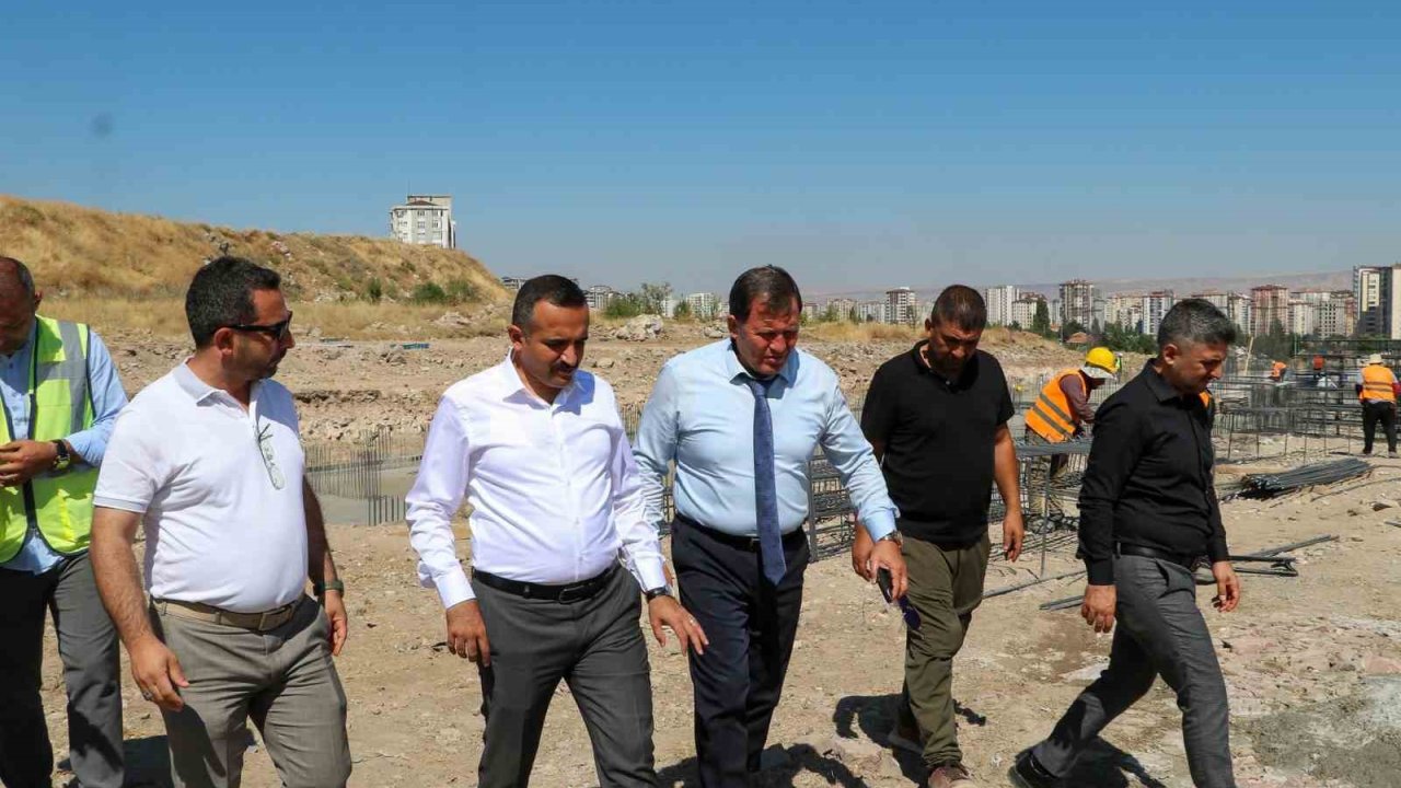 Talas’ta yurt yatırımları hız kesmeden sürüyor