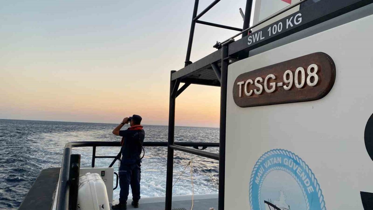 Bozcaada açıklarında kaybolan dalgıç için arama çalışmaları devam ediyor