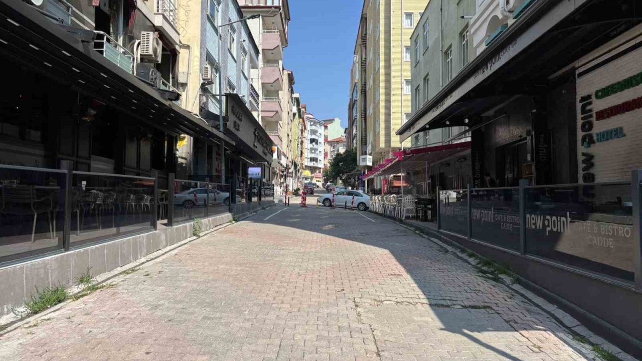 Emniyetten cafeler sokağında sıkı denetim