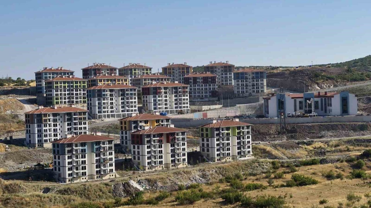 Balıkesir’de temmuz ayında toplam bin 659 konut satıldı
