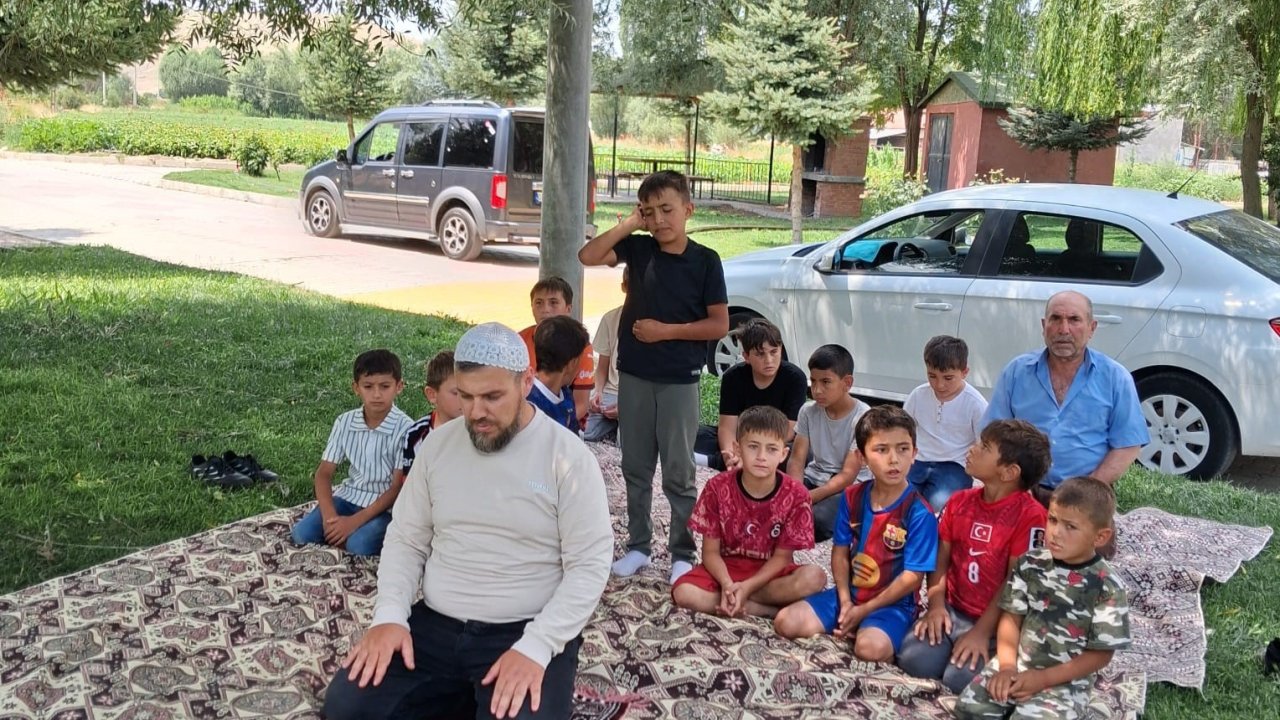 Şuhut’ta Kur’an-ı Kerim kursu öğrencileri piknikte buluştu