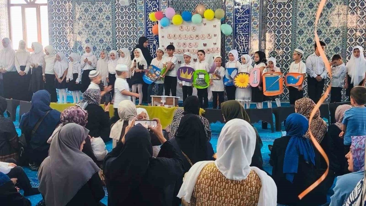 Emet’te Yaz Kur’an kurslarında mezuniyet coşkusu