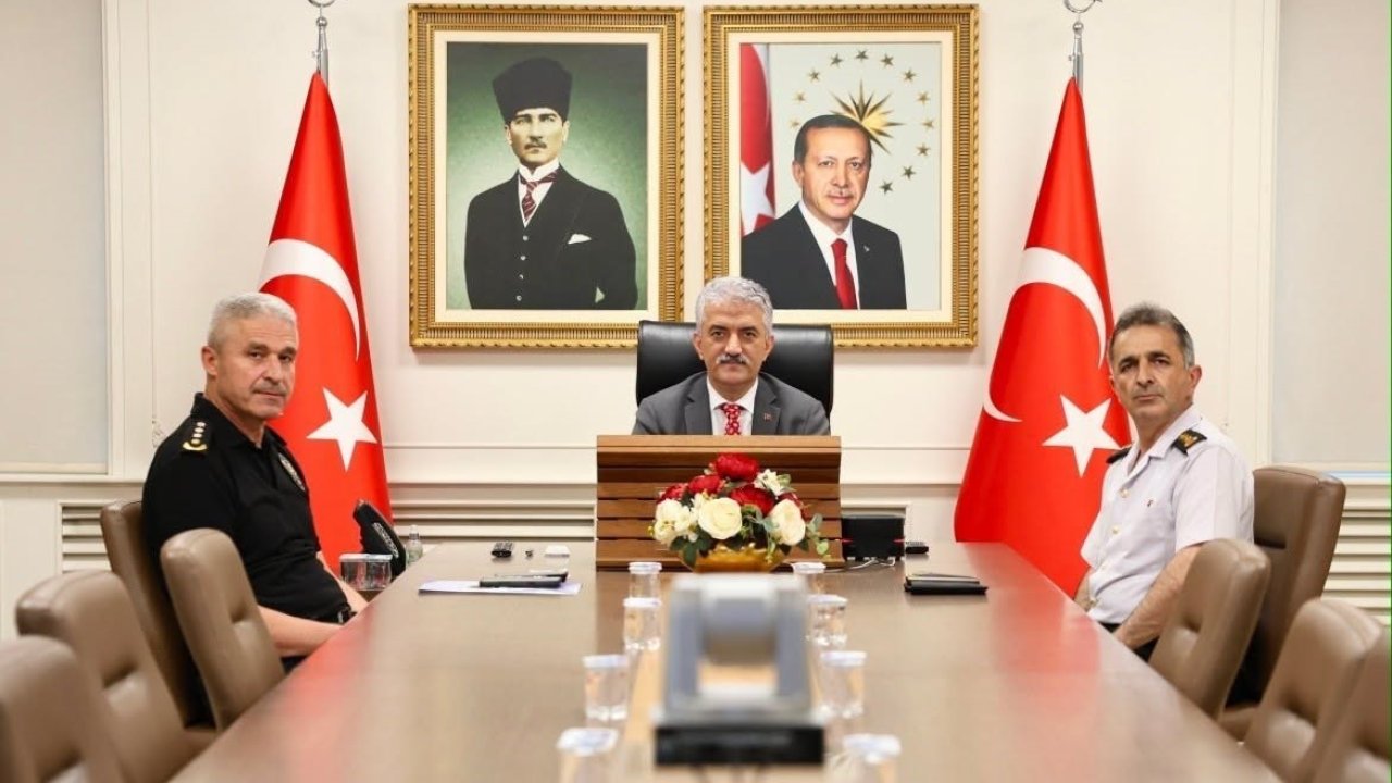 Vali Makas ‘Terörsüz Türkiye’ gündemli toplantıya katıldı