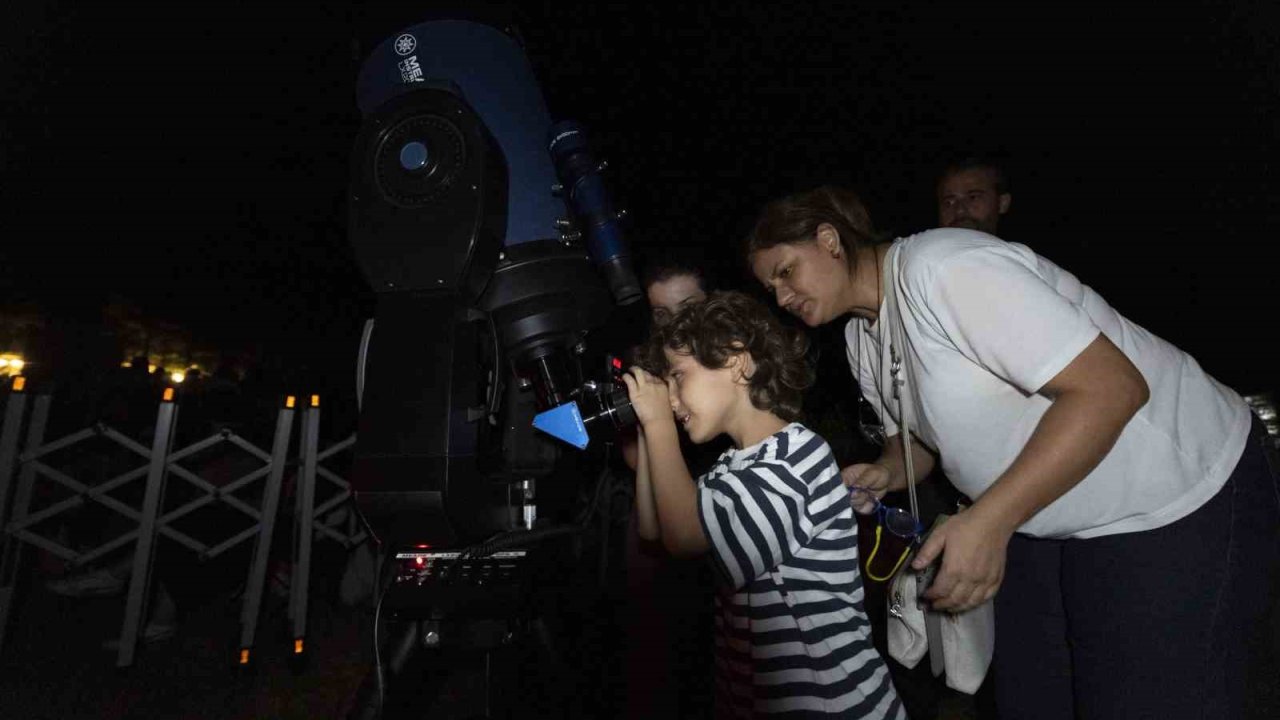 Mersinliler Perseid Meteor Yağmurunu Darısekisi’nde izledi