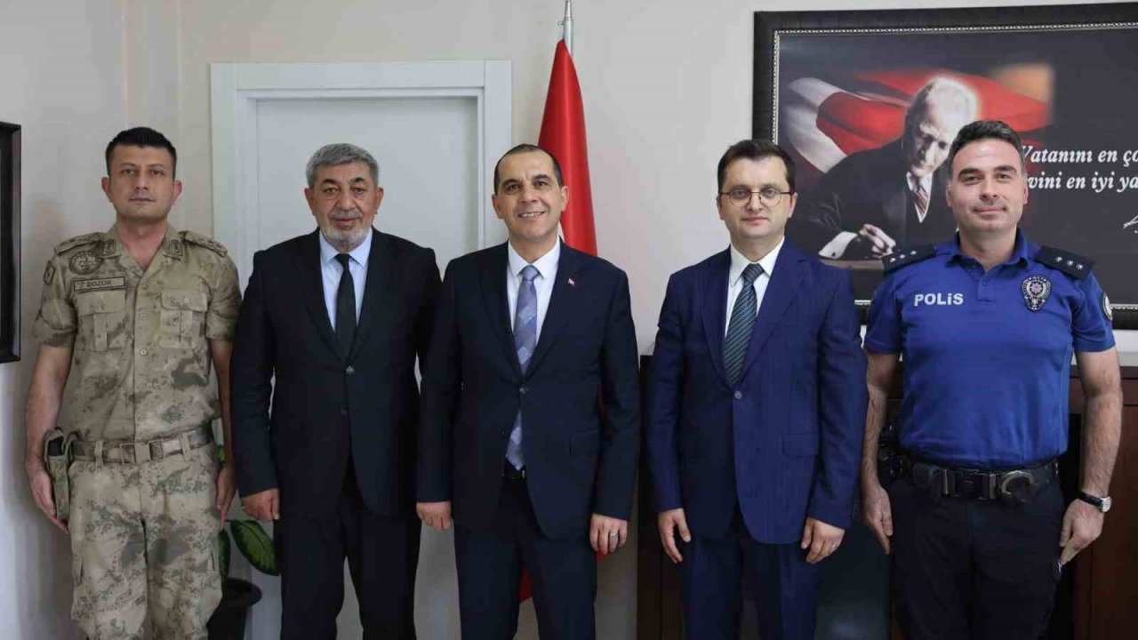 Vali Taşolar’dan Karakoyunlu kaymakamı Kayaş’a hayırlı olsun ziyareti