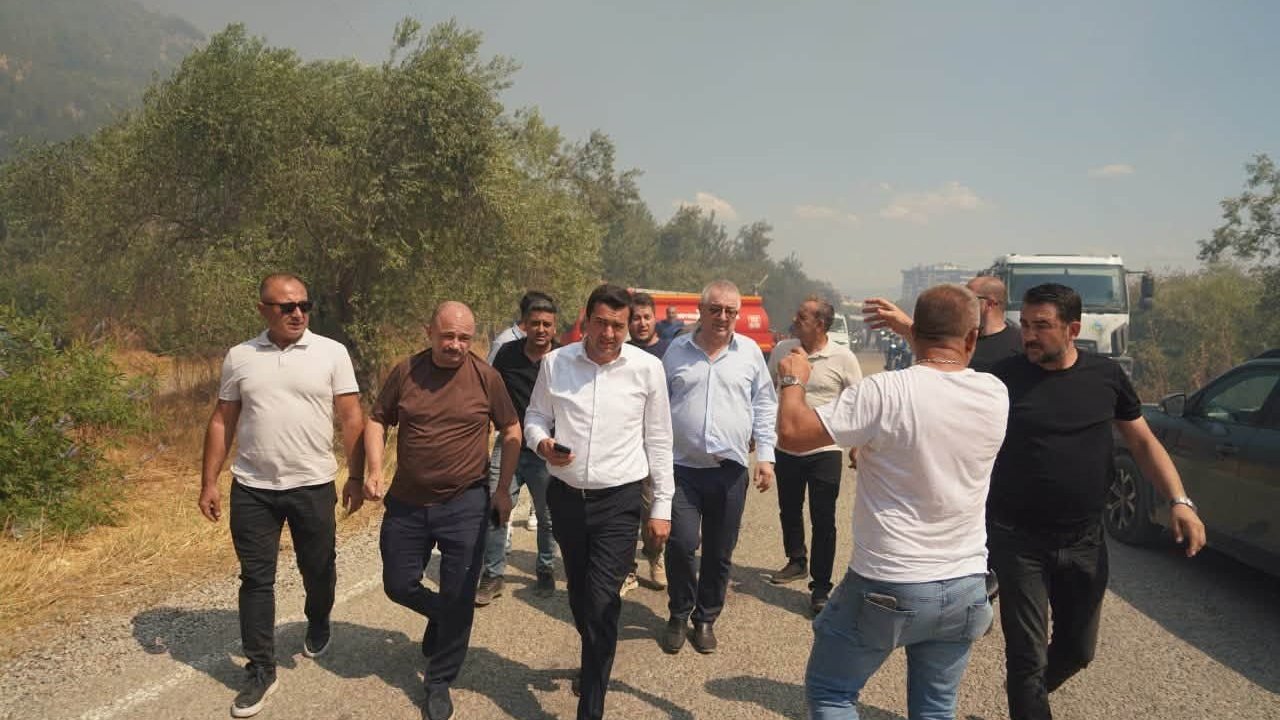 Başkan Ertaş: "Kadıköy’deki yangını ekiplerimizin özverili çalışmasıyla kontrol altına aldık"