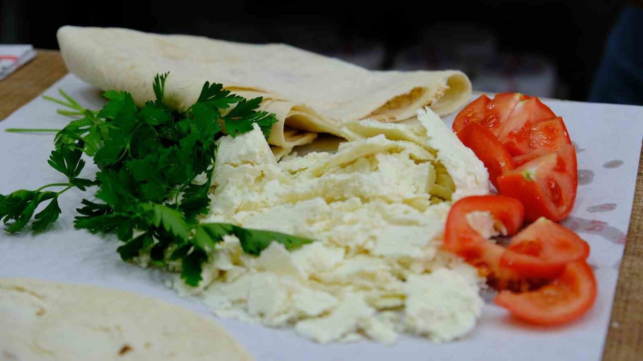 Erzincan Tulum Peyniri yaylalardan sofralara uzanıyor