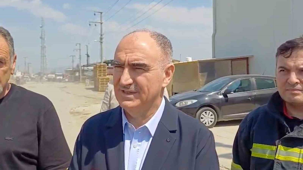 Vali Özkan yangınla ilgili son durumu açıkladı