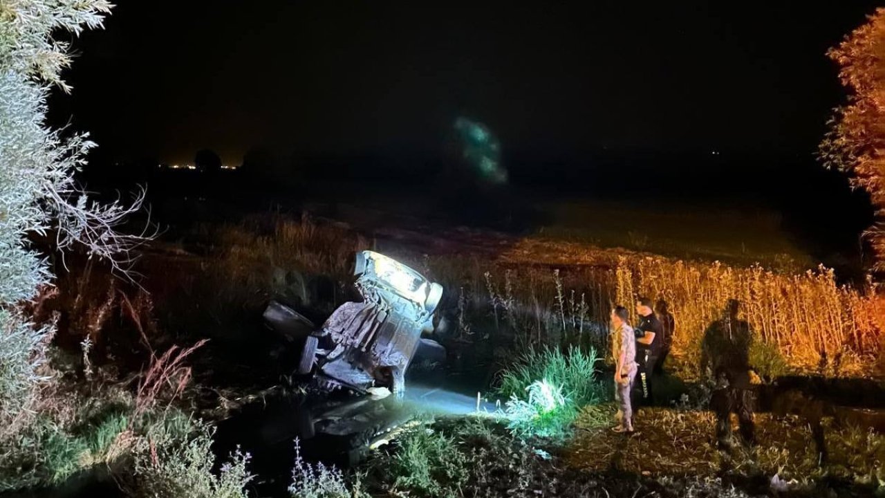Otomobil su kanalına uçtu: 1 ölü, 3 yaralı