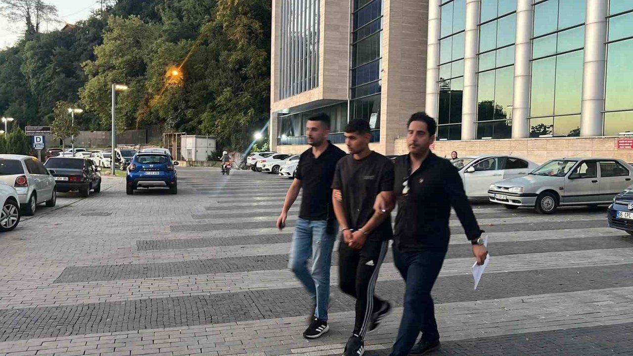 19 yaşındaki genci bıçaklayarak ölümüne sebep olan zanlı tutuklandı