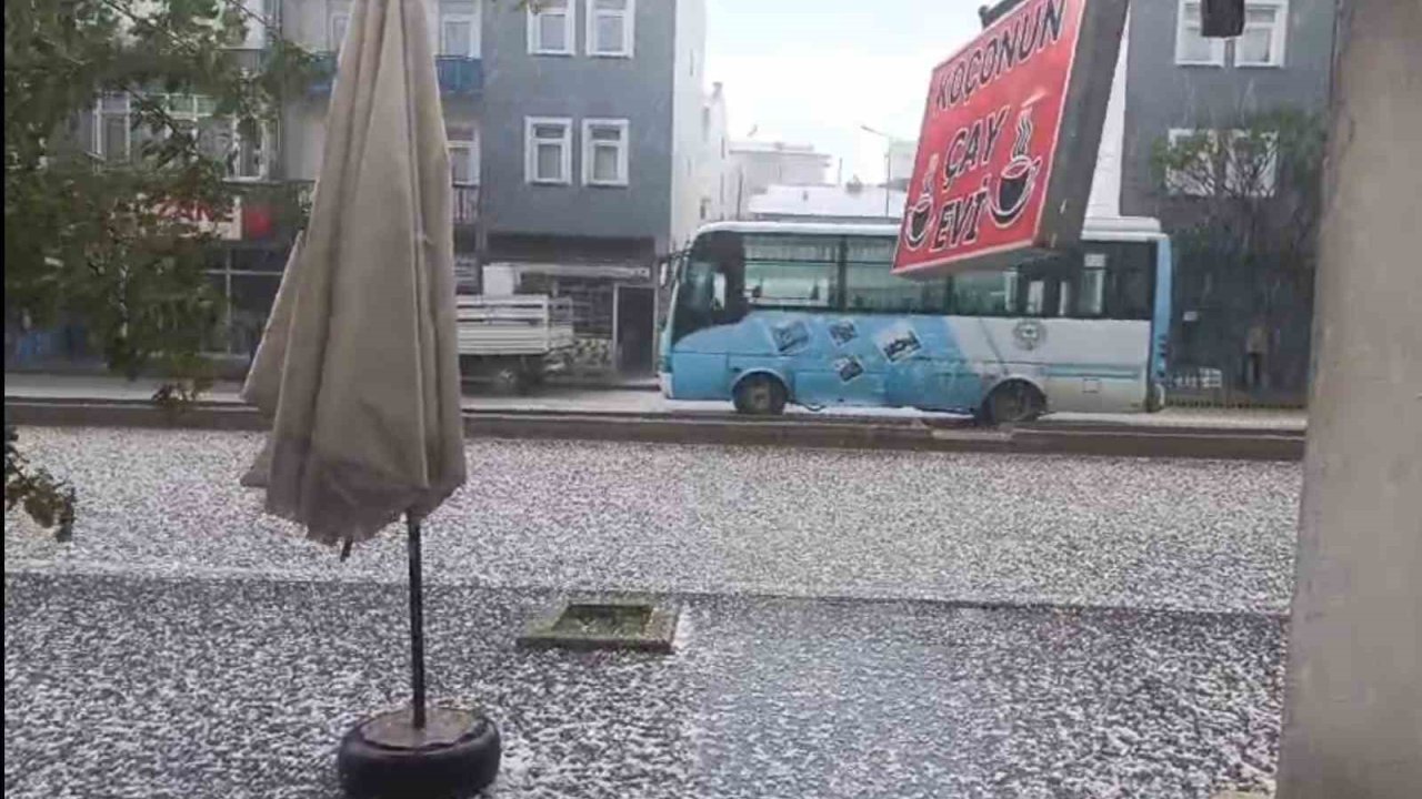 Bayburt için kuvvetli gök gürültülü sağanak uyarısı
