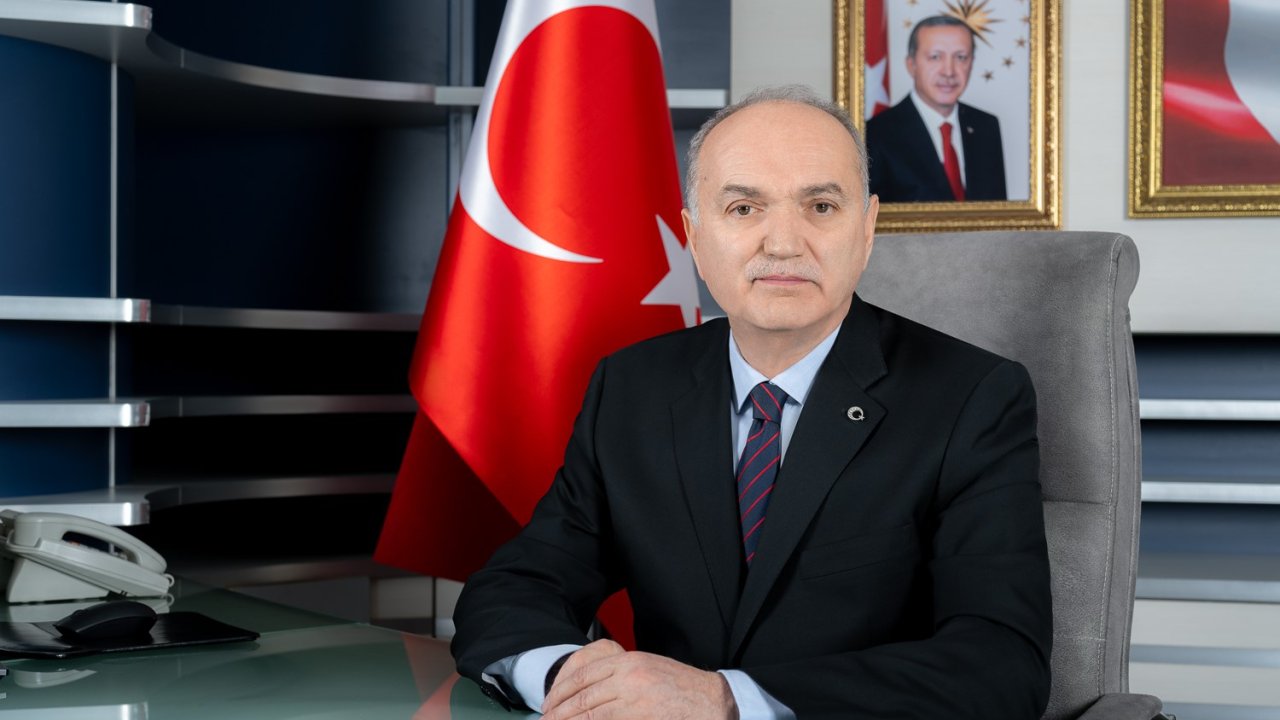 Başkan Özlü "17 Ağustos 1999’u hiçbir zaman unutmayacağız"