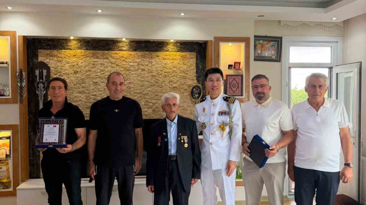 Kore’den 104 yaşındaki gaziye vefa