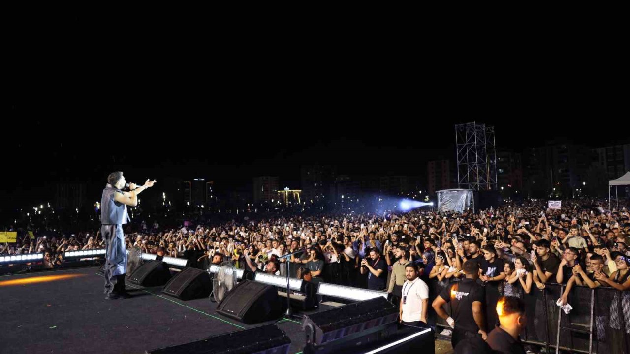 Sefo’nun şarkıları Malatya’da yankılandı