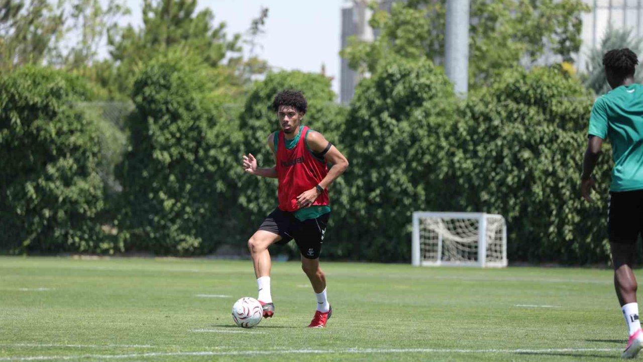 Konyaspor, Fenerbahçe maçı hazırlıklarını başladı