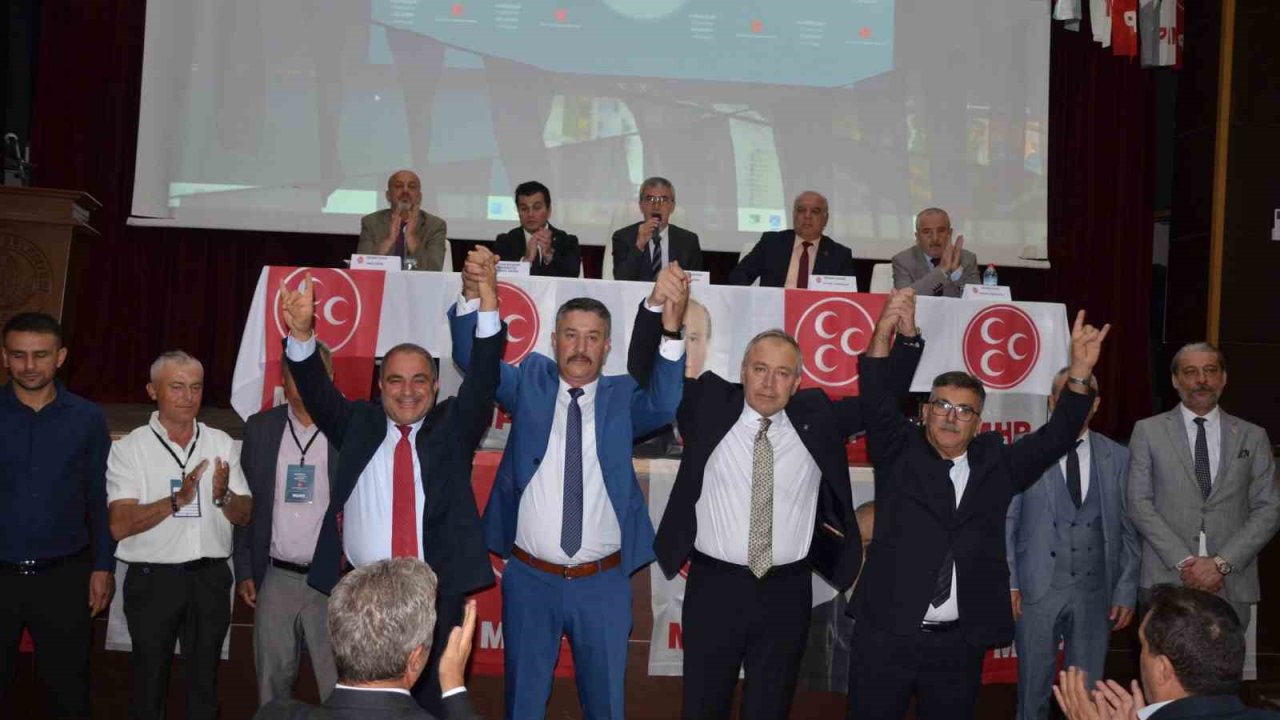 Kırkağaç MHP’de Muammer Aydın dönemi