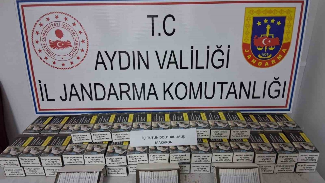 Didim’de satışı yasak 150 bıçak ele geçirildi