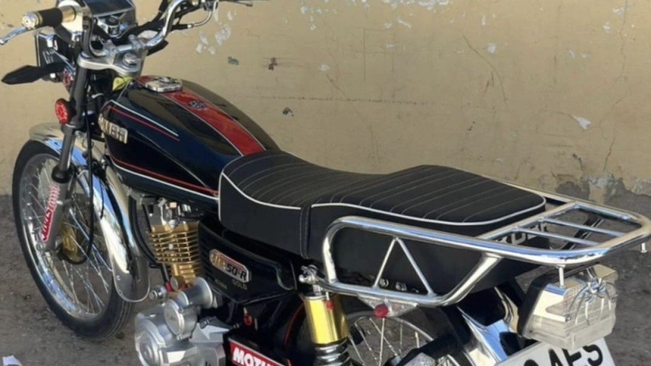 Park halindeki motosiklet çalındı