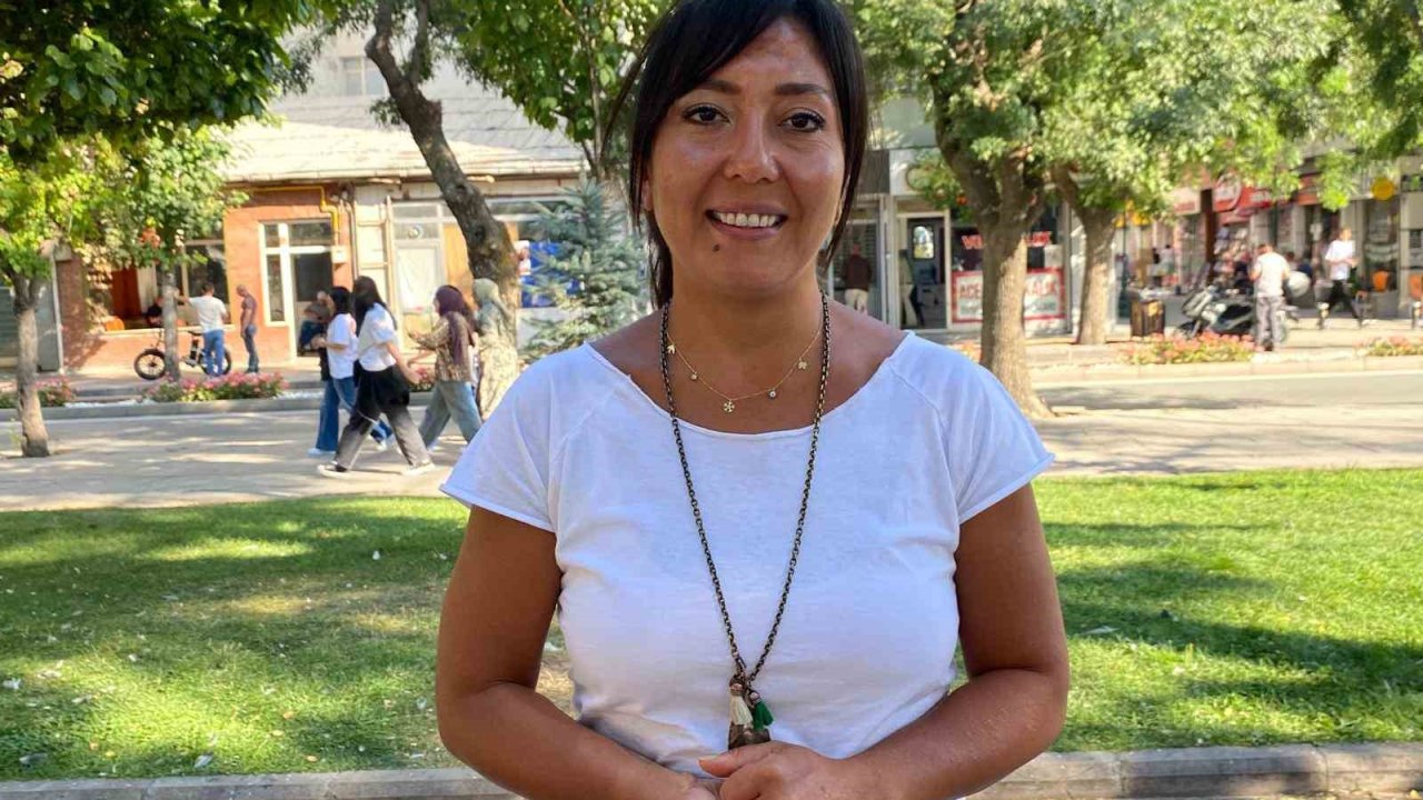 Gölcük Depremi sırasında Eskişehir’de yıkılan tek binanın altında kalan depremzede o günü anlattı