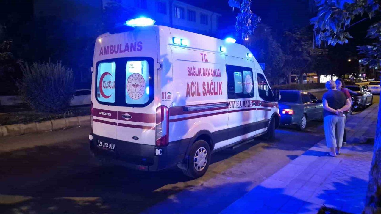 Eskişehir’de otomobille motosiklet çarpıştı: 1 yaralı