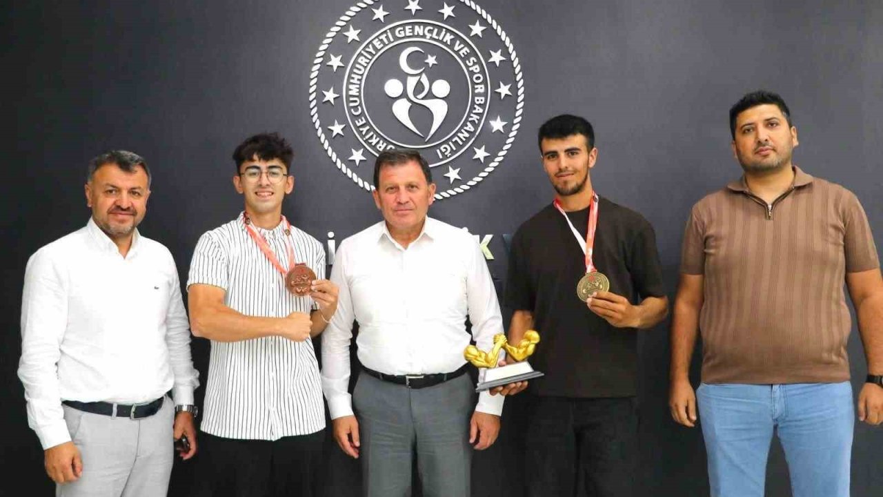 Bilek güreşinde Kayseri’den büyük başarı