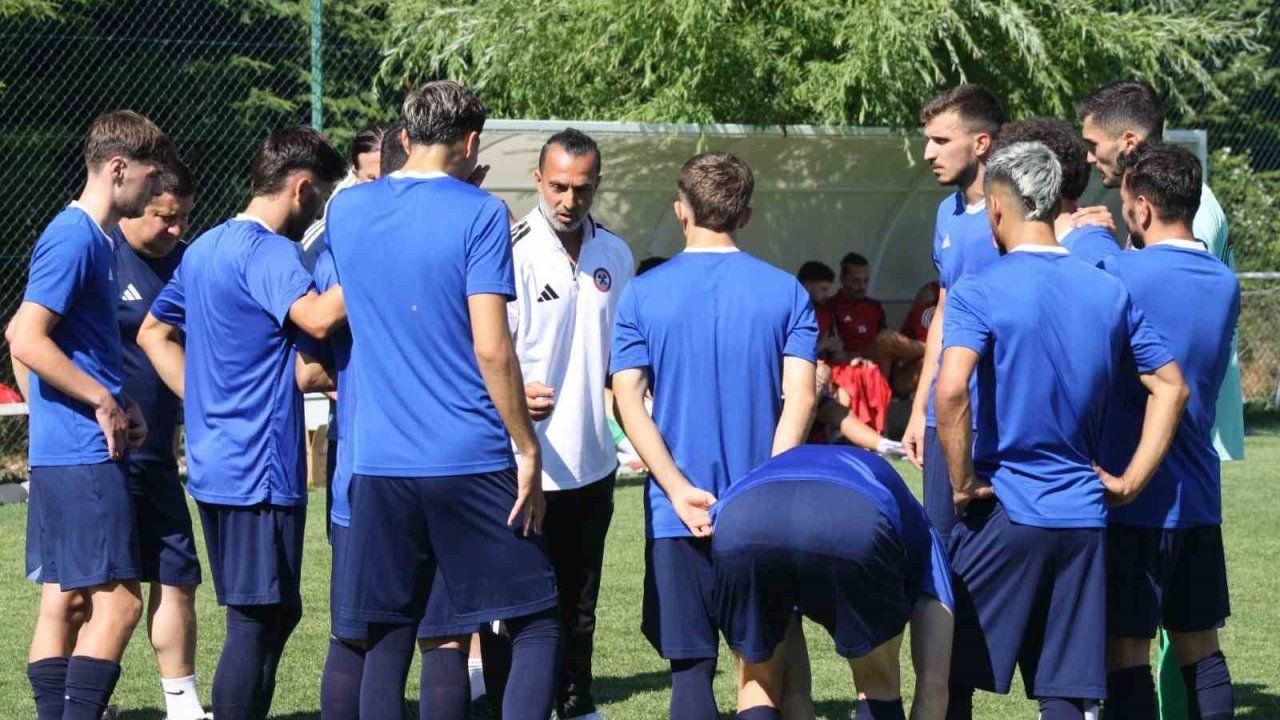 Zonguldakspor Teknik Direktörü Barış Şeref Gerede kampını değerlendirdi