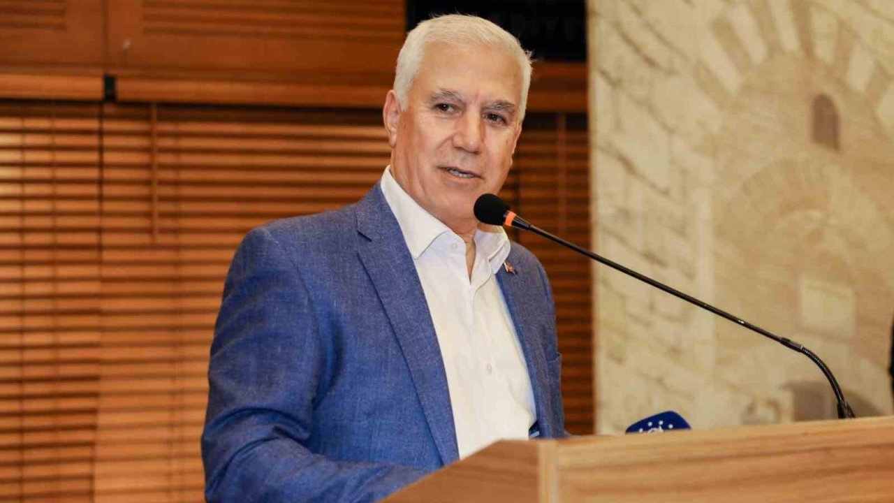 Mustafa Bozbey CHP’den istifa etti