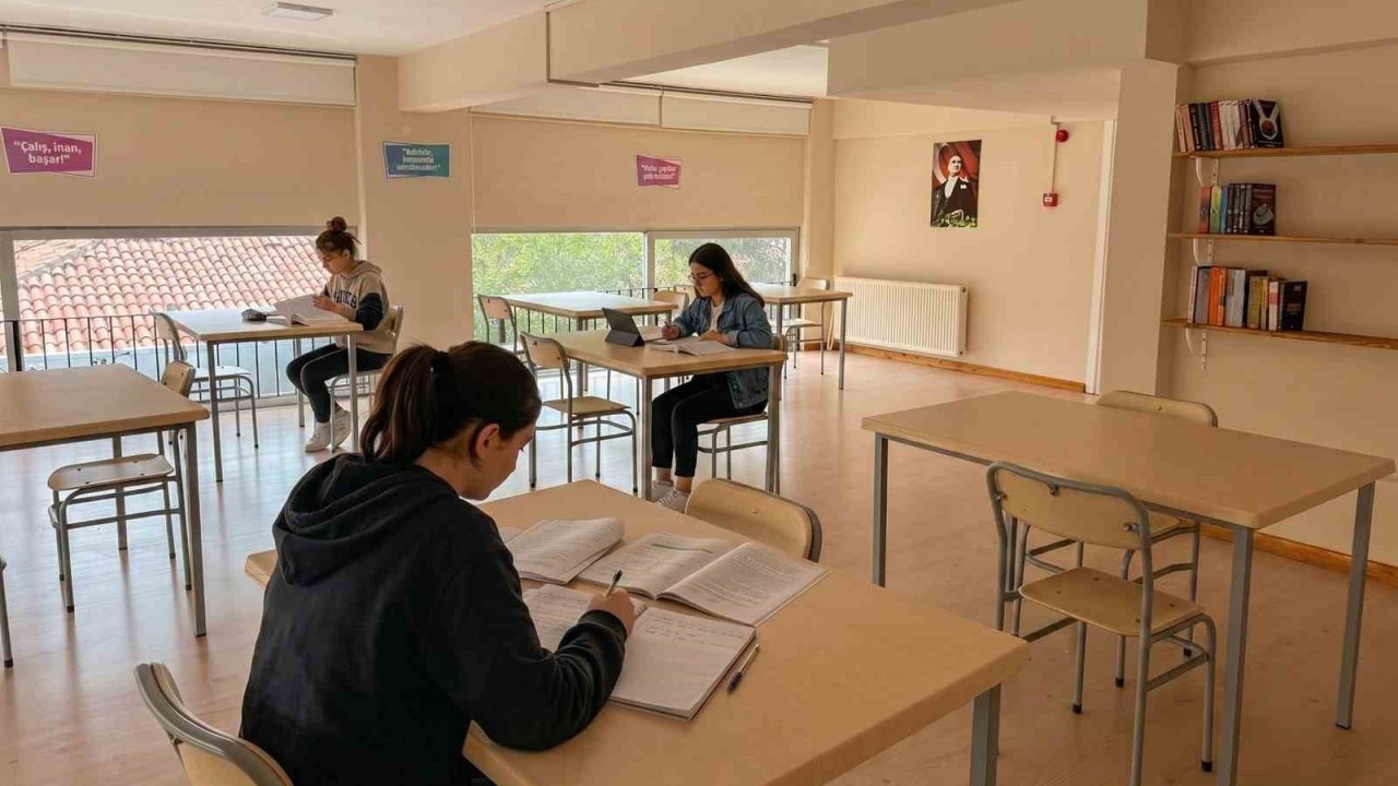 Efeler Belediyesi yüzde 50 indirim imkanıyla misafirlerini ağırlıyor
