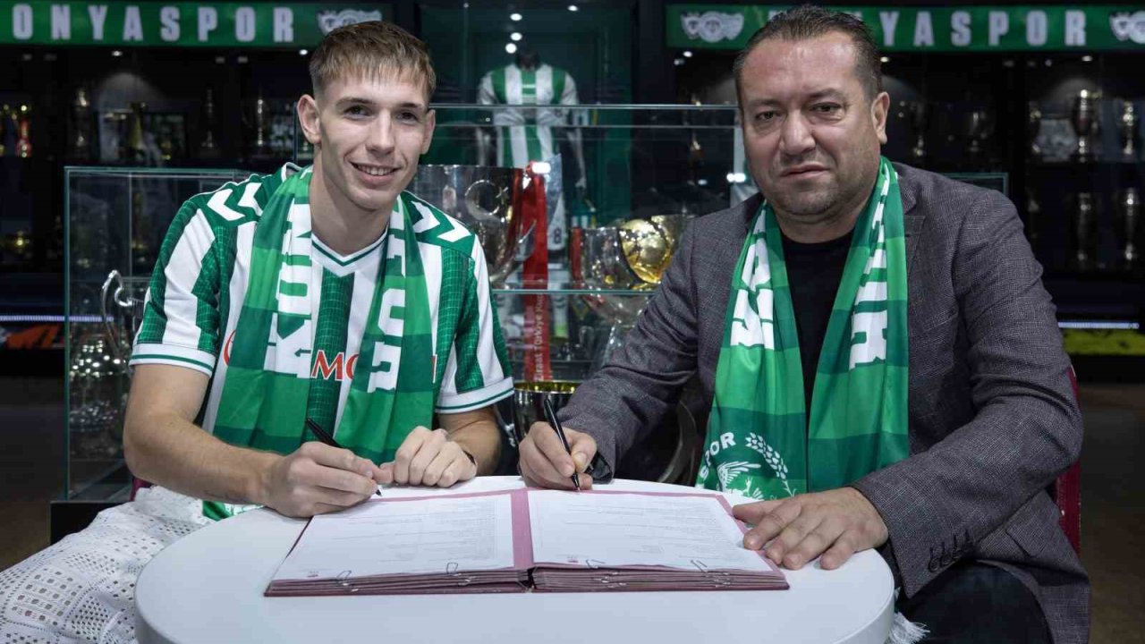 Konyaspor, Rajmund Toth transferini açıkladı
