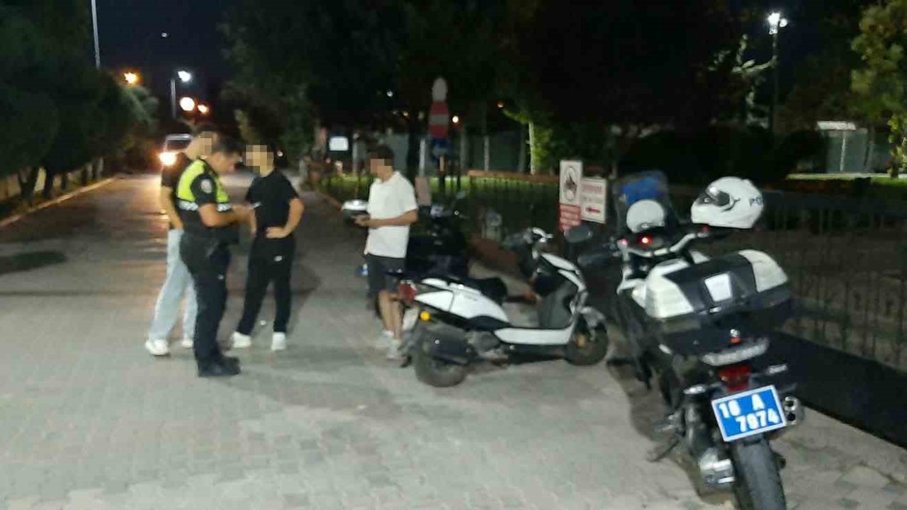Karacabey’de motosiklet denetimi: 20 sürücüye 250 bin TL ceza