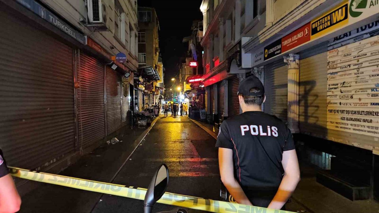 Fatih’te esnaf kavgasında silahlar konuştu: 1 ölü, 1 yaralı