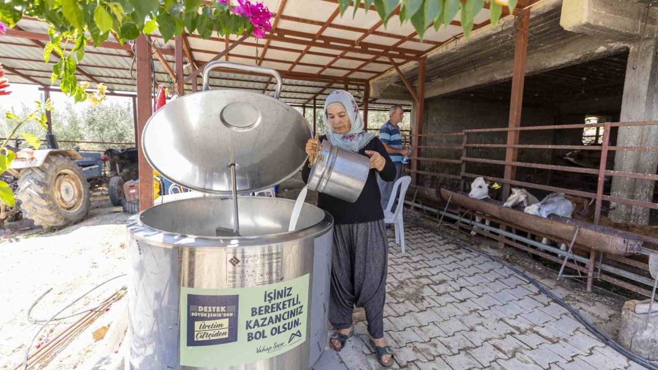 Mersin’de üreticiye yüzde 50 hibeli süt soğutma tankı desteği