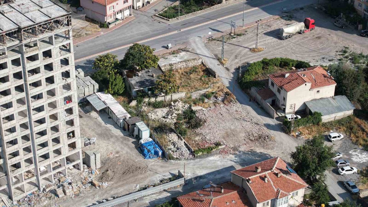 Büyükşehir imzasıyla Alsancak’ta büyük dönüşüm