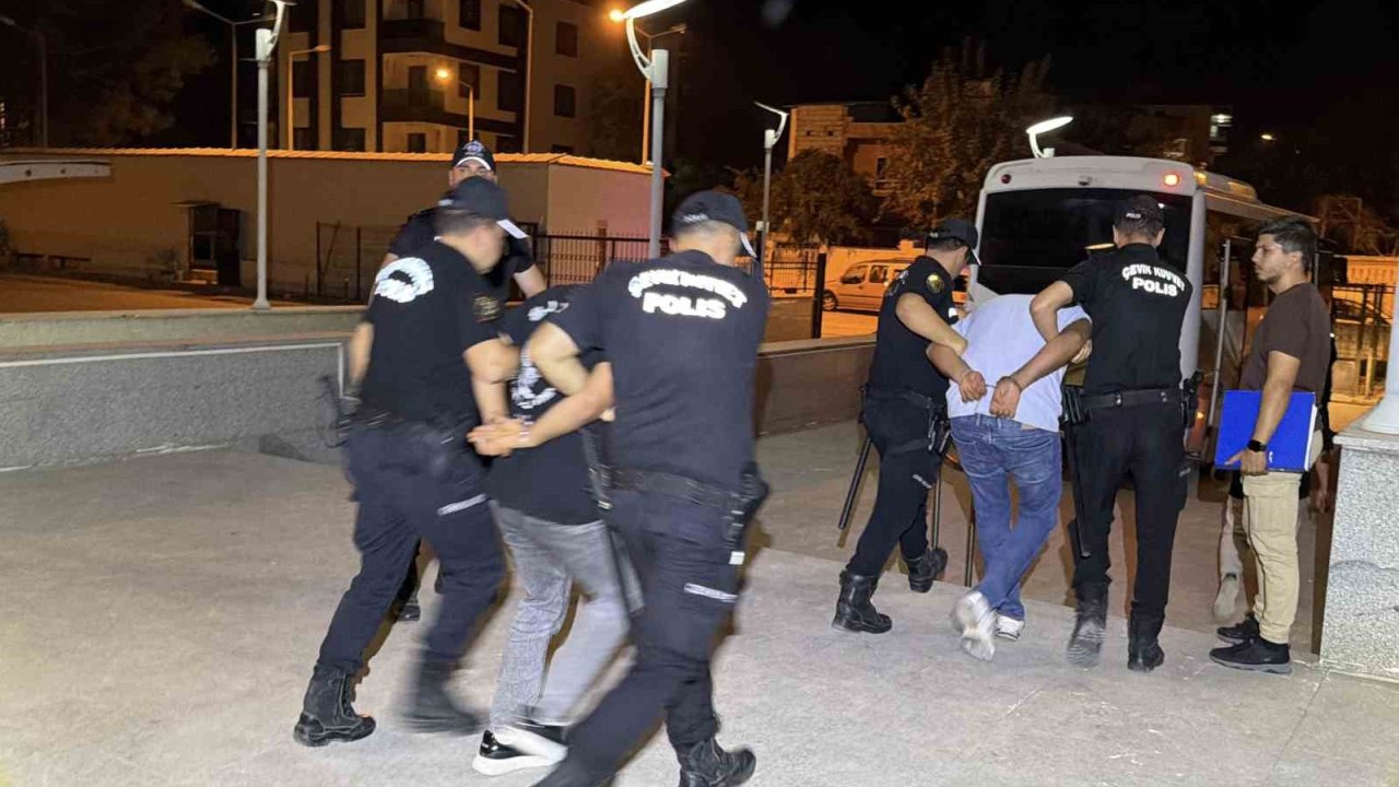 Kirveler suç örgütüne darbe: 5 şüpheli tutuklandı