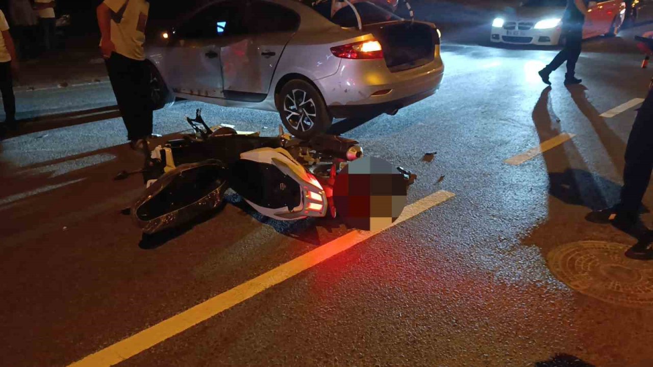 Kırşehir’de ters yöne giren motosiklet otomobile çarptı