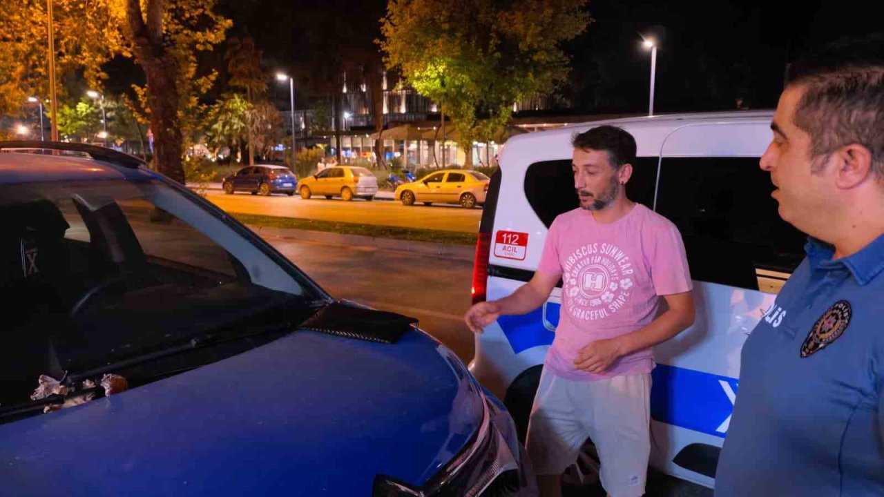 Duyarlı vatandaş, bulduğu 30 bin TL’yi sahibine ulaştırılması için polise teslim etti