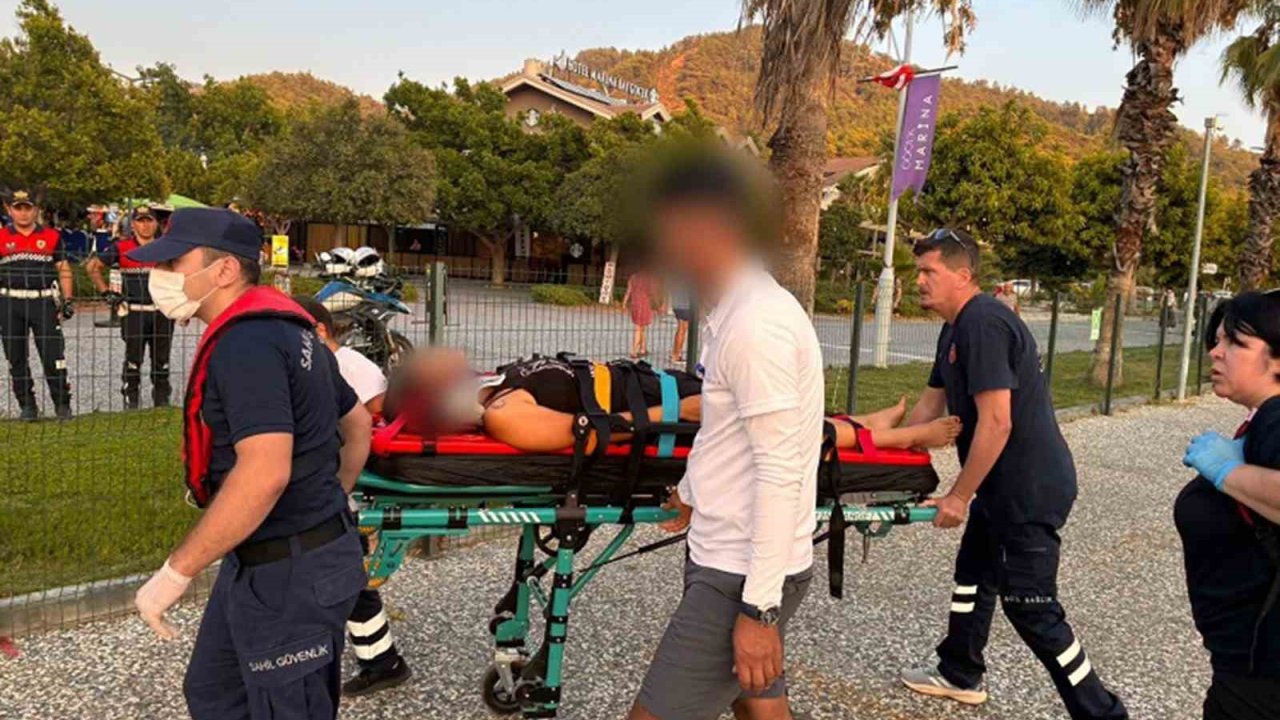 Fethiye’de ticari yatta yaralanan vatandaşa tıbbi tahliye